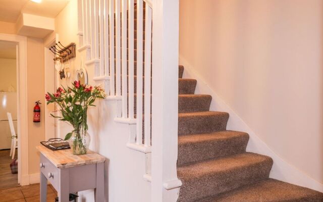 Stonywood Cottage