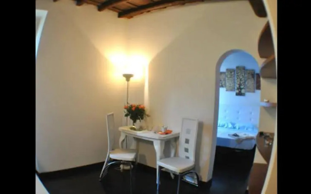 Habemus Casam Farinone