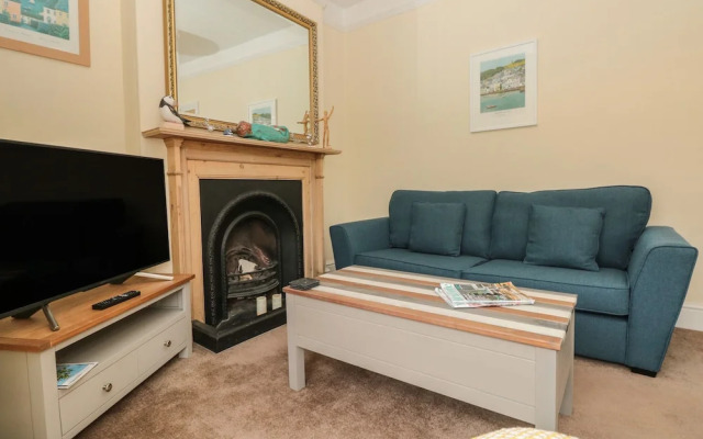 5 Fairview Road