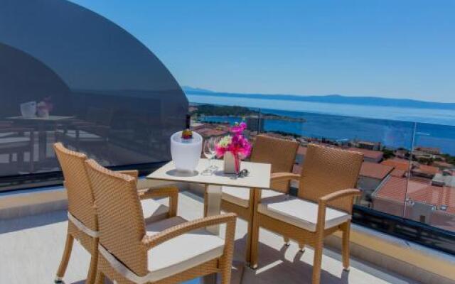 Luxury ApartHotel Makarska