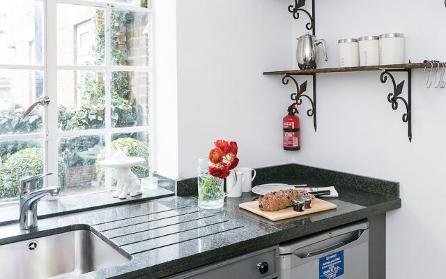Wonderful 1BR Flat in Fitzrovia