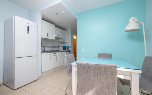 Oasis Royal  11 pool view apartment