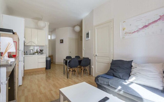 Charming 3 Room Apartment - Lyon