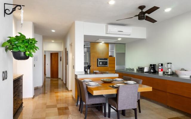 Homing Bird Apartments