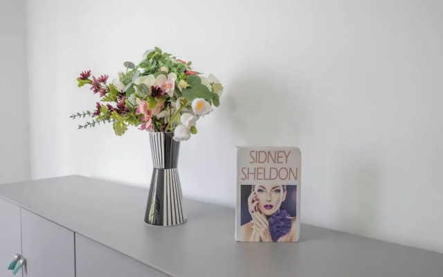 Tyms  2BR 1BA Suite Yongxin