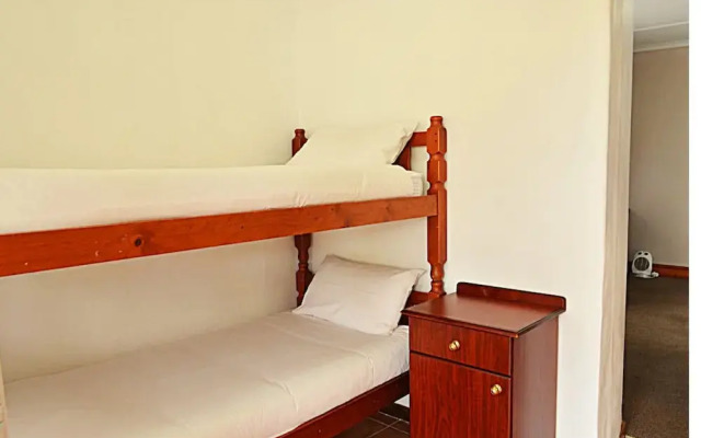 Oak Lodge Guesthouse