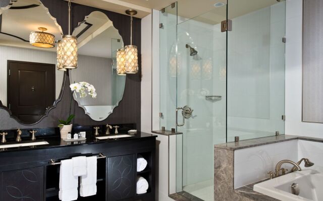 Saratoga Casino Hotel