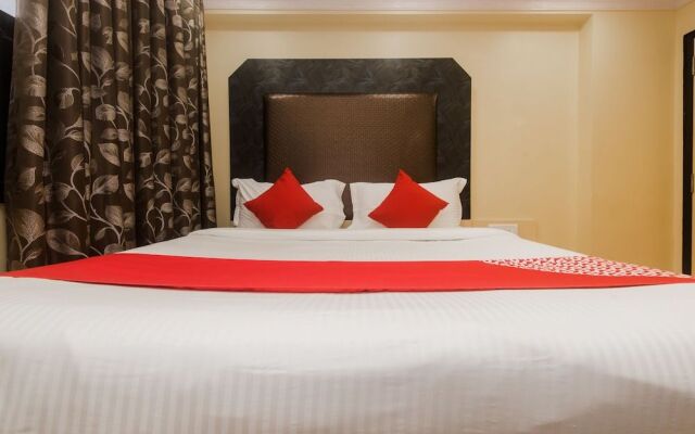 Oyo 13675 Hotel Elegant