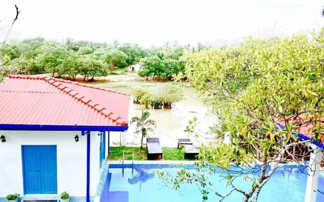 Charming Villa With Pool, Near Beach, Sri Lanka