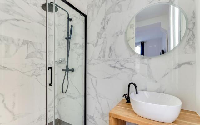 Pick A Flat's Apartment in Le Marais - rue Saint Apoline