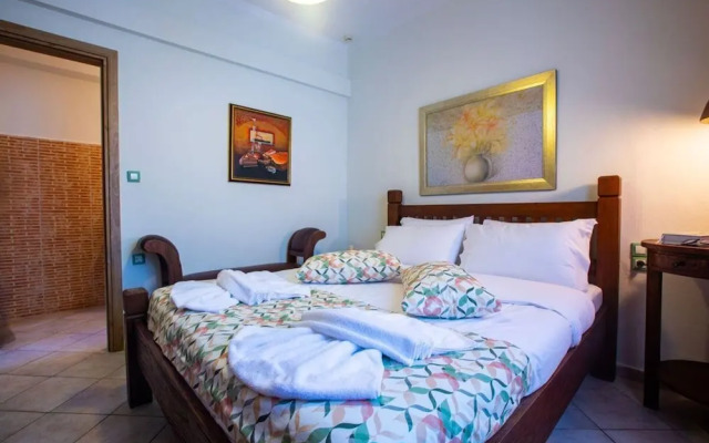 Remarkable Jasmine Apartment in Panormo