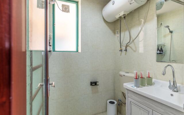 Locals Boutique Apartment Huafa Plaza 31