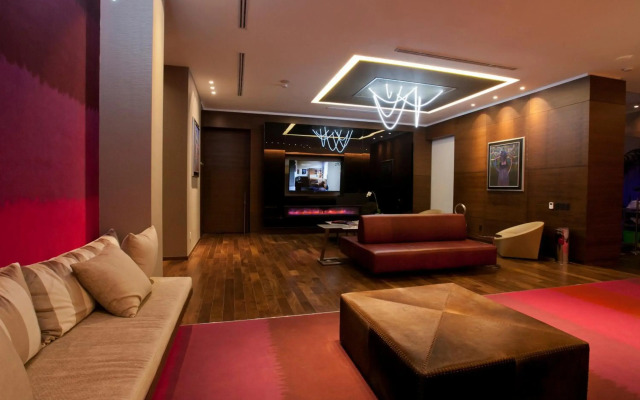 HS HOTSSON Hotel Leon