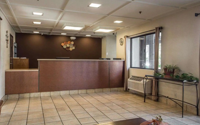 Holiday Inn Express Santa Rosa North by IHG