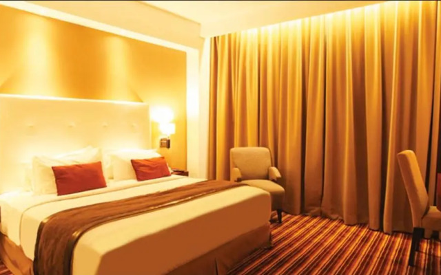 Royal Asnof Hotel