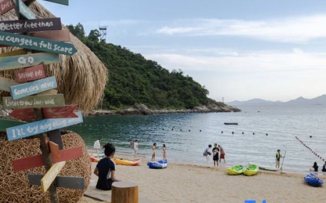 Shenzhen First Look Sea View Villa