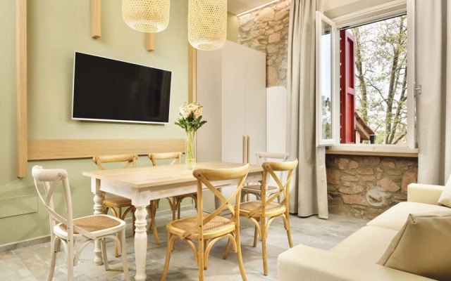 Residence a Vada con piscina