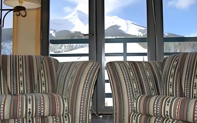 Shoshone Condos at Big Sky Resort