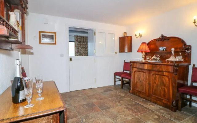 Woodleigh Cottage