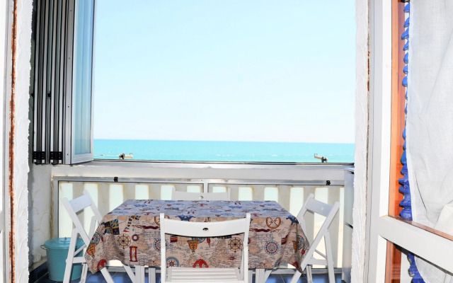 Welcoming apartment in Marotta at the seabeach