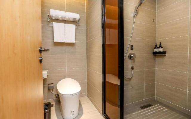 Ji Hotel Chongqing Jiefangbei Pedestrian Street Minsheng Road