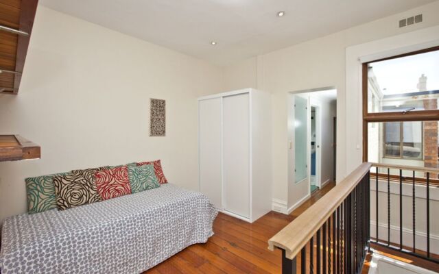 Newcastle Terraces & Apartments - Ruby Terrace