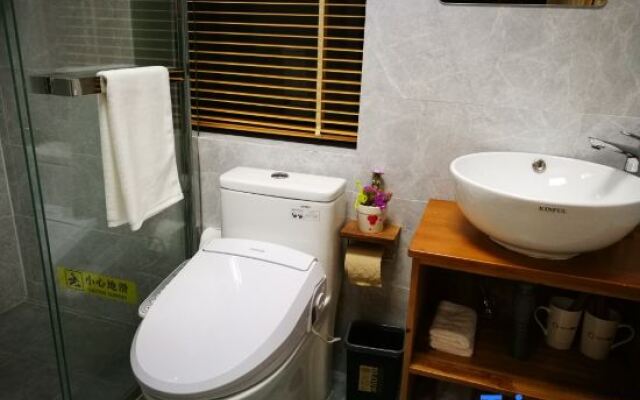 Ruyi Xiaoyuan Hostel