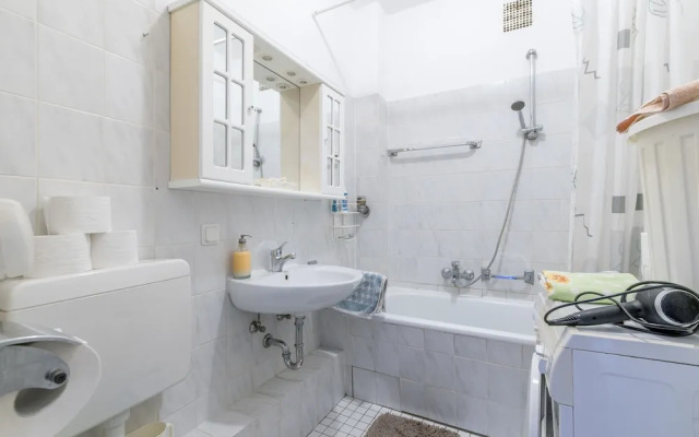 Private Apartment Krausenstraße