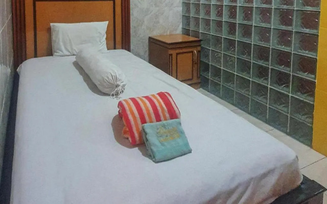 Homestay Gayatri Sawojajar RedPartner