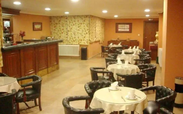 OYO Hotel Francabel
