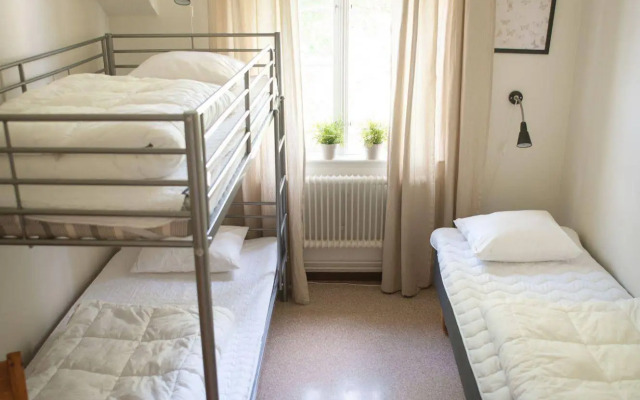Ronneby Brunnspark Vandrarhem och B&B - Hostel