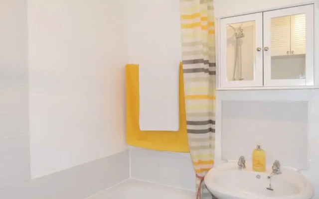 Beautiful 1 Bedroom Flat in Old Town