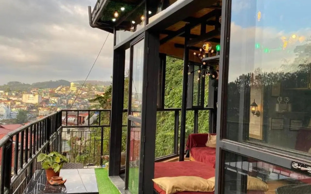Holyghost Veranda Transient Guest House Baguio 42 step rooftop