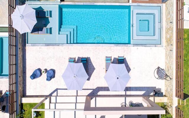 Minoas Villas Heated Pool