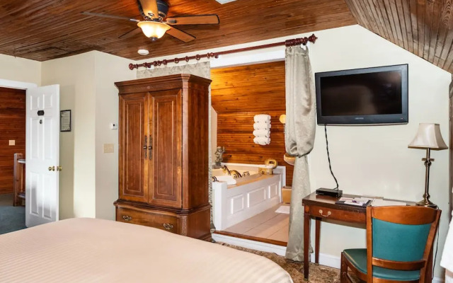 Burke Manor Inn & Pavilion