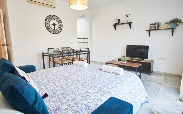 Froilan city walls by Valcambre