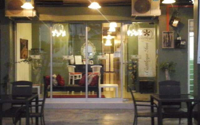 Cattleya Inn