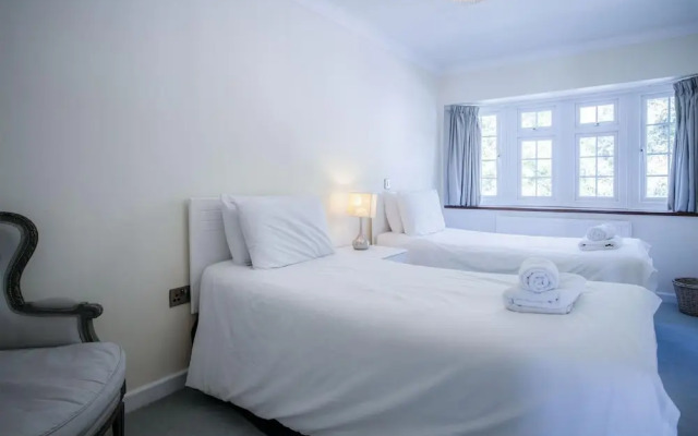 Rainbow Leap - 5 Bed Holiday Home - Saundersfoot