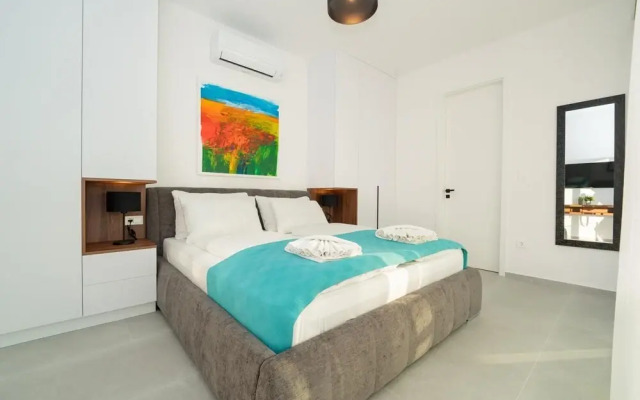 Villa Cataleya with private heated pool