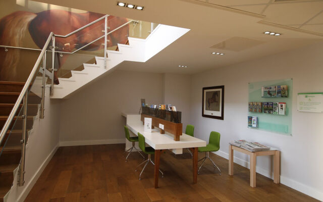 Holiday Inn Huntingdon - Racecourse by IHG