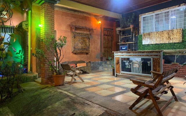 Gardens House, Airport Juan Santamaría, Alajuela, San Jose