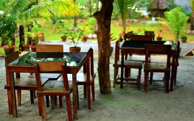 Toris Backpackers Paradise