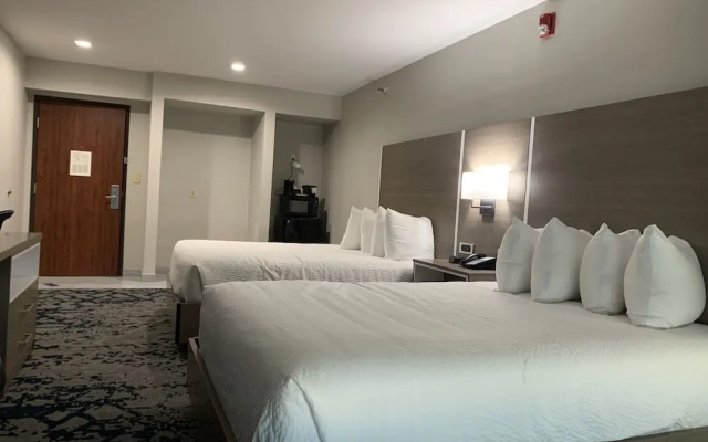 Comfort Inn & Suites