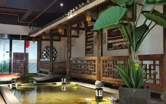 Yinyue Hanshe Homestay (Yucai Campus, Guangxi Normal University)