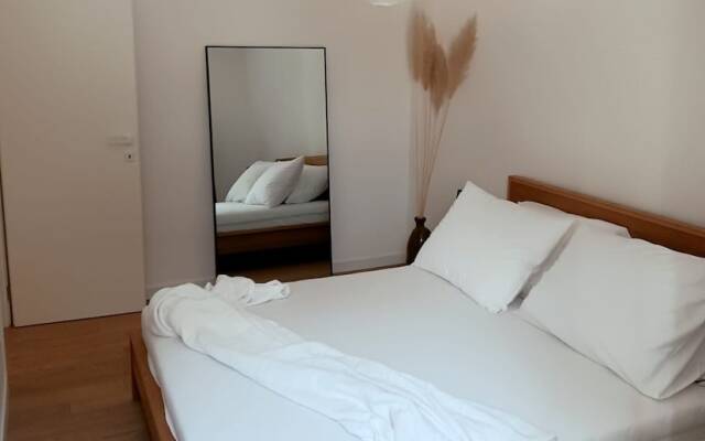 Modern and Spacious apt Tanja With Private Parking