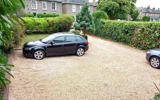 Little Orchard Bed and Breakfast Chichester