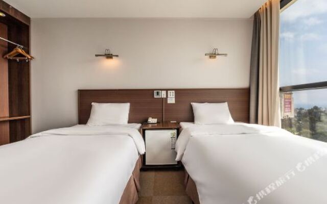 Seogwipo Sunrise Hotel Jungmun