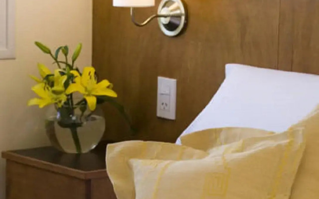 Urbana Class Hotel