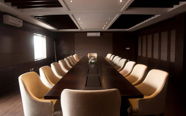 Hotel One Downtown, Lahore