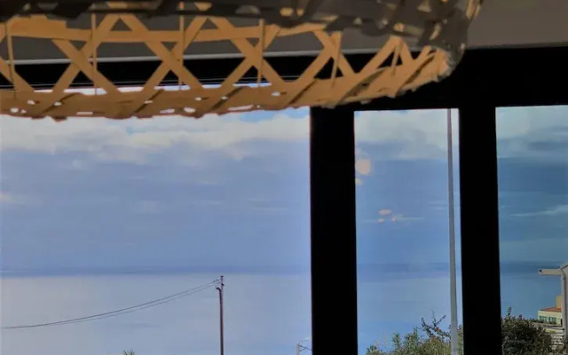 Magi Paradise Near the Beach by Madeira Sun Travel